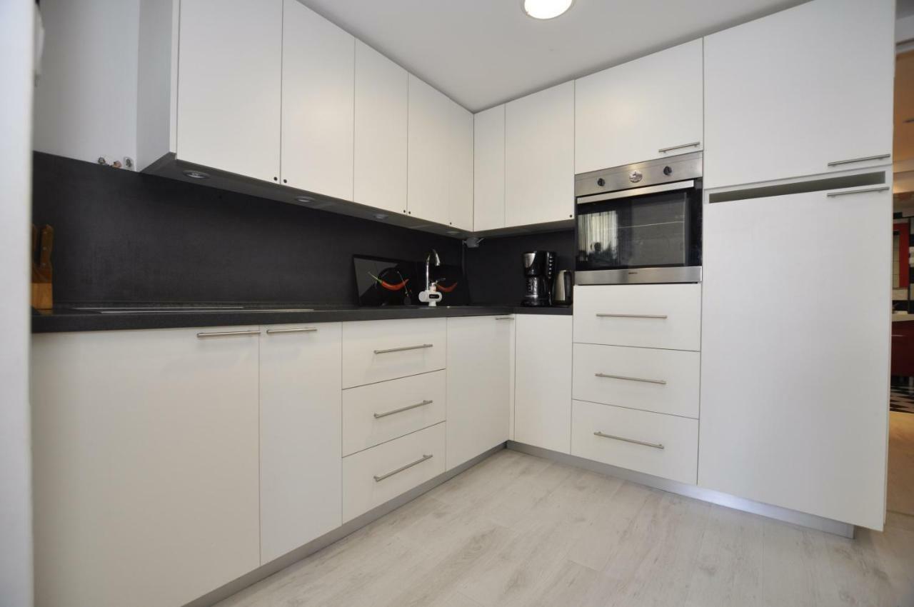 Apartment Toya Slatine Exterior foto